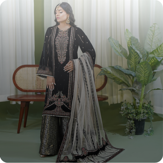 How Pakistani Lawn Suits Became the Ultimate Summer Essential